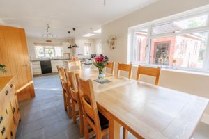 Dining Room - click for photo gallery